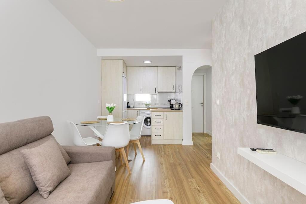 מונאצ'יל Apartamento Carmela מראה חיצוני תמונה